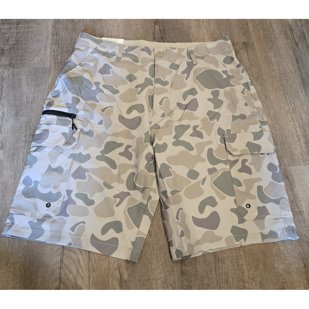 Iron Co Duck Camo Shorts Nwt
